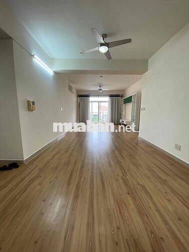Cho thuê Chung cư Cảnh Viên 2 Khu Phú Mỹ Hưng. 120m2 - 3 PN