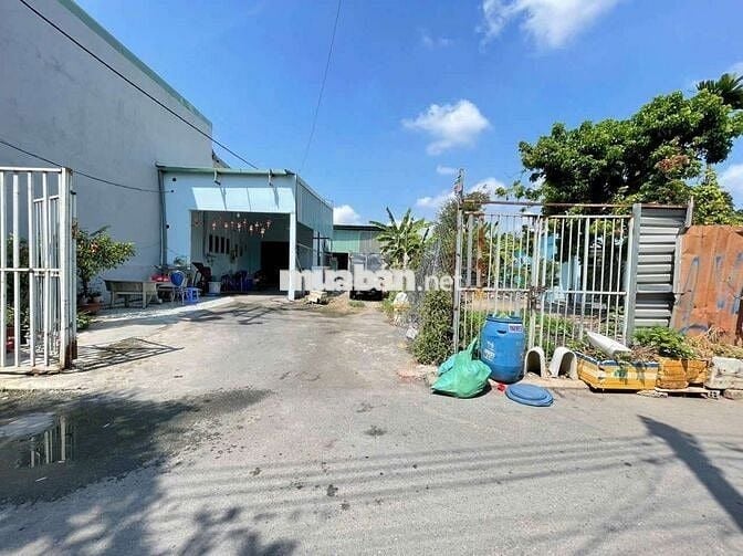 Đất đẹp mặt tiền Nguyễn Hiền gần chợ Xóm Vắng và kcn Sóng Thần Dĩ An