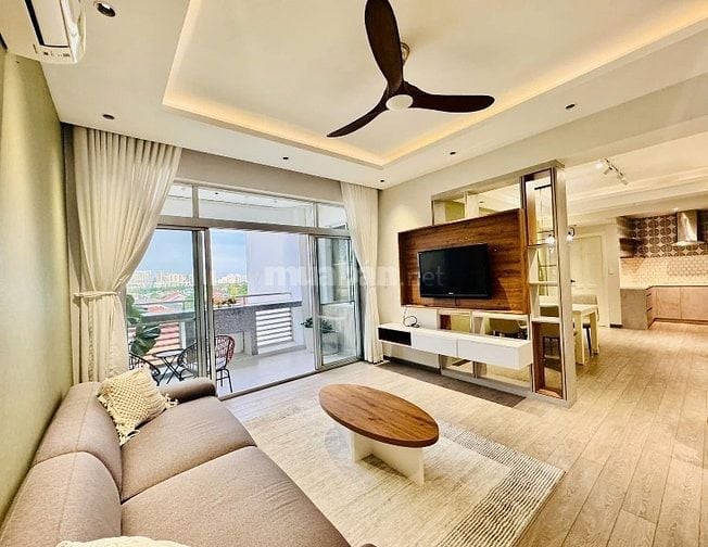 Cần bán gấp căn hộ Park View, tầng sân vườn, trung tâm Phú Mỹ Hưng.