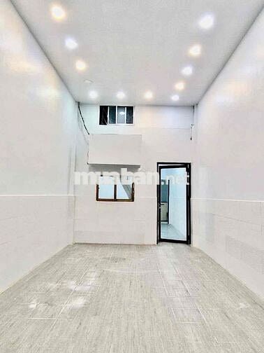 🏡 Nhà cho thuê  đường xe hơi 🚘🚖 phường Chánh Hưng q8  gần chợ  Nhị Thi