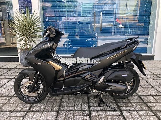Airbalade 4VAL  2023  zin êm  Như mới