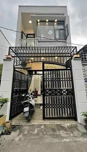 Chú tư chuyển nơi sinh sống bán gấp nhà Bình Chánh 