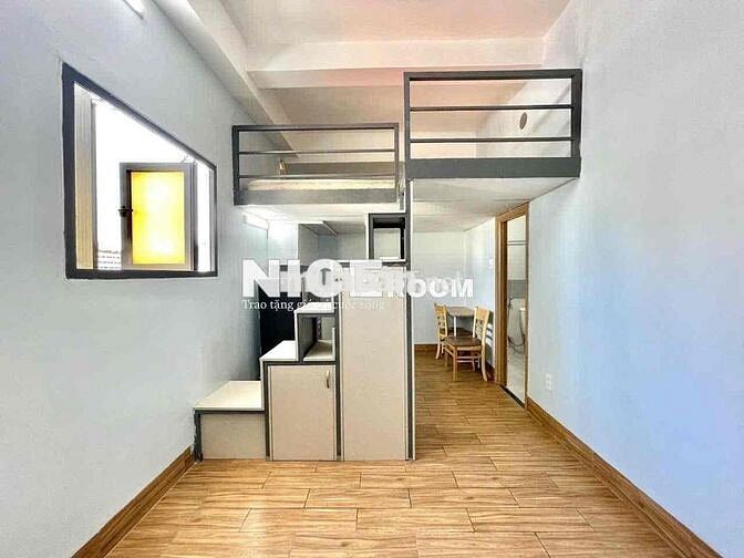 DUPLEX 2 KHÔNG GIAN NGỦ - RỘNG THOÁNG - NGAY GTVT, HUTECH, UEF, FTU,..