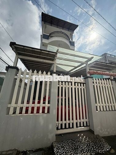 CĂN GÓC 3 LẦU, SÂN ĐẬU OTO, GẦN PHẠM VĂN ĐỒNG, CHUNG CƯ LINH TÂY