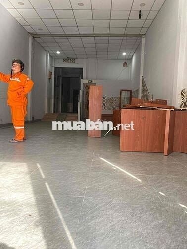 Nhà mặt tiền trệt lửng 5*25; 3pn tiện kinh doanh