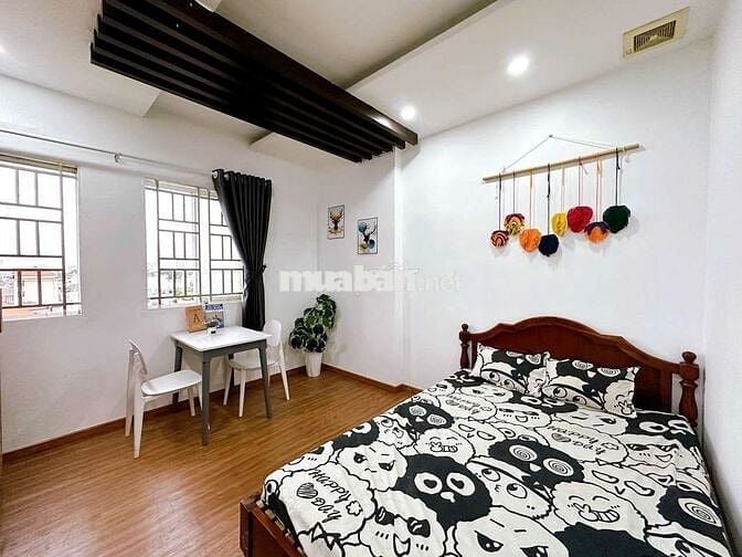 Căn hộ 3 phòng ngủ 1 phòng khách ở mặt tiền Thành Thái