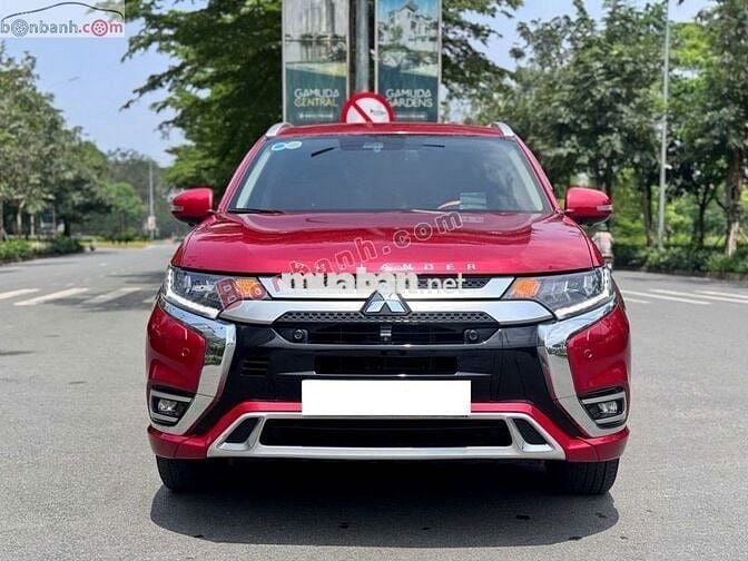 Outlander 2.0Premium 2022