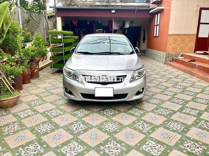 Bán xe Toyota Corolla Altis 2010 số tự động