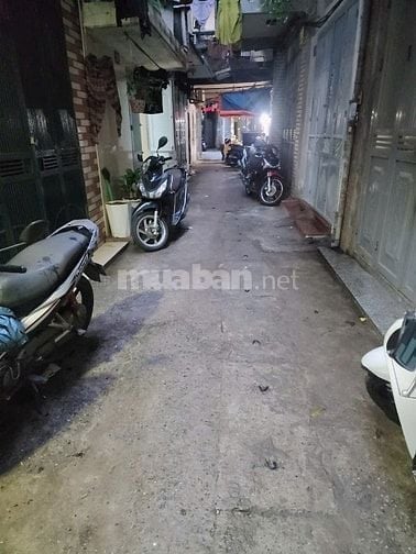 👉 Bán Nhà Ngõ Đại Cồ Việt – Trung Tâm Hai Bà Trưng, DT 24m², Giá Chỉ 