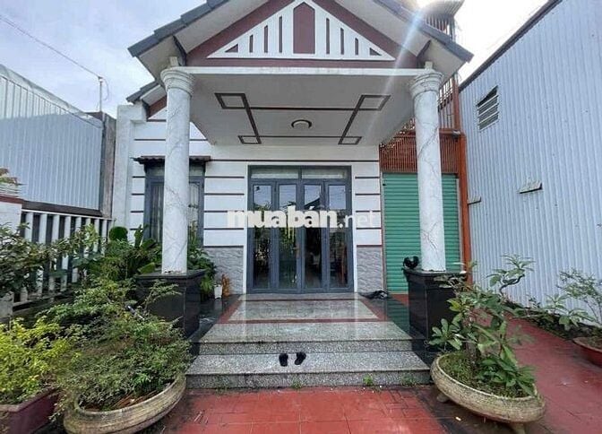 Kẹt ngân hàng bán gấp nhà P2, Bảo Lộc giá 630tr