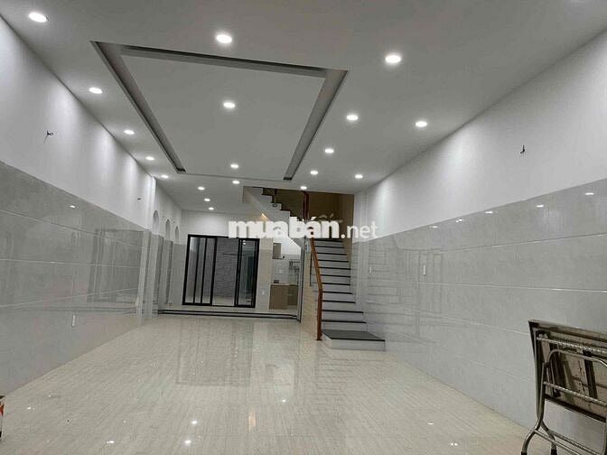 CHO THUÊ NHÀ 3 TẦNG 5PN 5WC ĐƯỜNG 10M5 GẦN NGUYỄN XUÂN LÂM