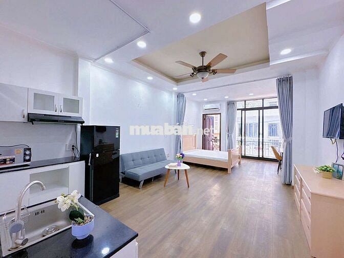 🍀Căn Hộ 1PN 50m2_Ban Công/Cửa Sổ_Thang Máy_Gần Chợ Bến Thành_Tòa AB