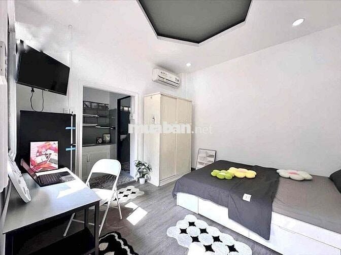 phòng cho thuê cửa sổ thoáng ngay trung tâm Quận 3 gần đại học sư phạm