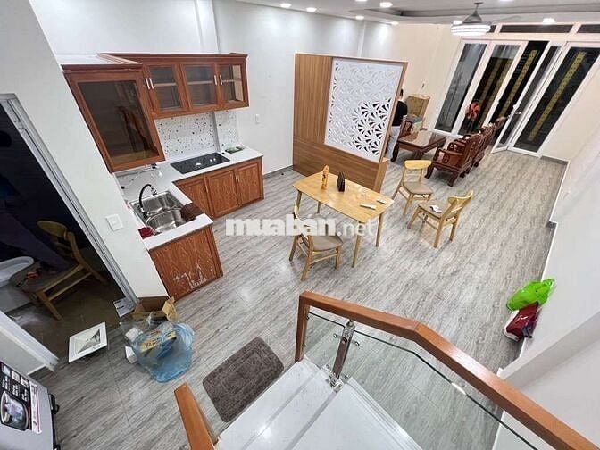 MẶT TIỀN KINH DOANH ĐỈNH LINH XUÂN.DT 64M2.GIÁ 5 TỦ xx