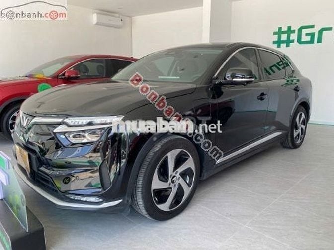 VinFast VF8 Eco 2023