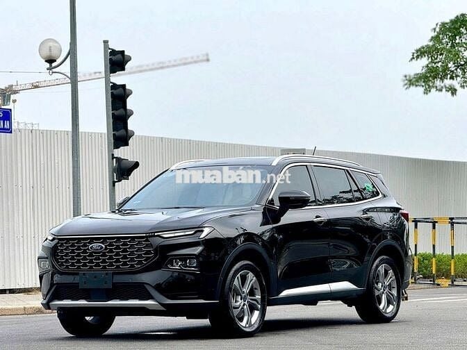 Ford Territory 2024 Titanium - Trả trước 210tr