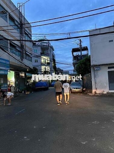 3,99tỷ bán nha hẻm xe hơi Lê Văn Quới- 56m2, nhà cấp 4, 2 PN, sổ riêng