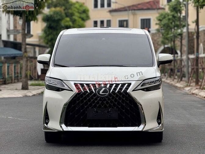Xe Lexus LM 350 2022 - 5 Tỷ 950 Triệu