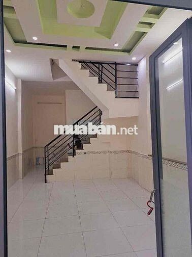 Bán Nhà 2 Tầng BTCT - 44m2 - Sổ Hồng Riêng - Chỉ 2,95 Tỷ