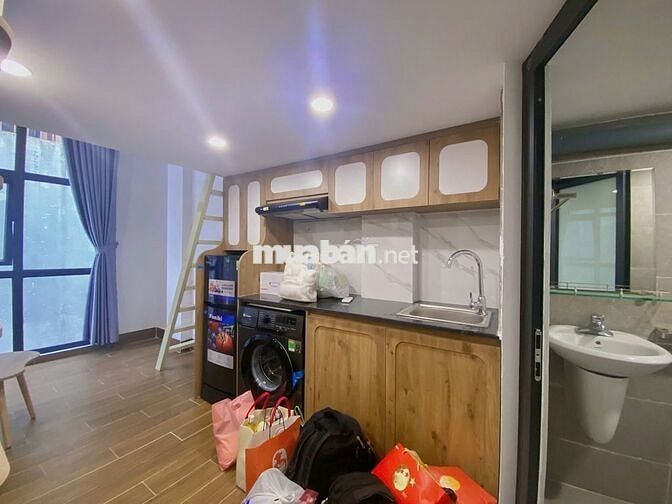 CHO THUÊ CĂN HỘ DẠNG DUPLEX BAN CÔNG NGAY PHẠM VĂN ĐỒNG