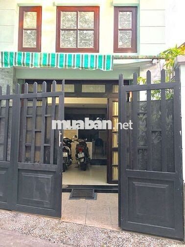 Nhà 4 Tầng gần VinCom Phan Văn Trị hẻm 3m