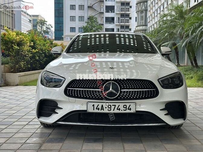 Mercedes Benz E class E300 AMG 2022