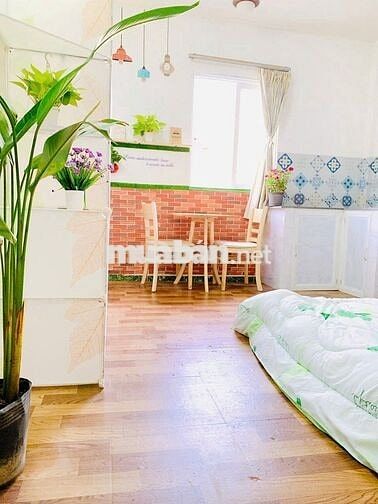 PHÒNG MỚI XÂY ĐẸP THANG MÁY Q10 TÔ HIẾN THÀNH