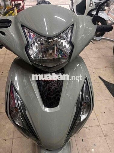 Xe Vợ đi . Muốn đổi xe khác . nhanh gọn lẹ