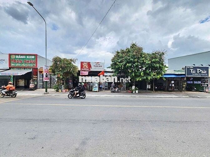 Đất đekp 1819m ngang 20m Trần Hưng Đạo p. Đông Hòa Dĩ An