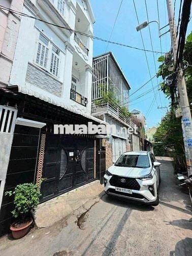 chính chủ bán nhà hẻm xe hơi 1806/127 /huynh tan phát thị trấn nhà bè
