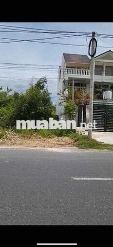 Cần bán đất thổ cư 120m2 đối diện biển Chí Công, gần chợ Chí Công