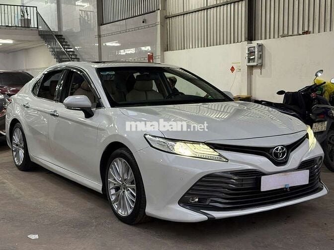 Toyota camry 2.5Q