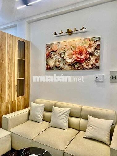 Nhà ngay Vườn Lài - DT4x10 - đúc 2 tầng BTCT-đường XH thông- Chỉ 5.xtỷ