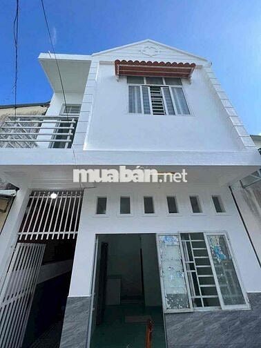 Bán nhà trệt lầu + 6 phòng trọ hẻm 388 Nguyễn Văn Cừ