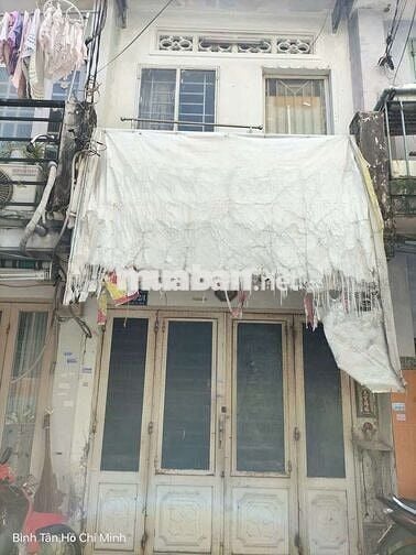 NHÀ 1 TRỆT 1 LẦU HXH SÁT CHỢ KÊNH 19 THÁNG 5 Đ/SỐ 12 GẦN AEON TÂN PHÚ