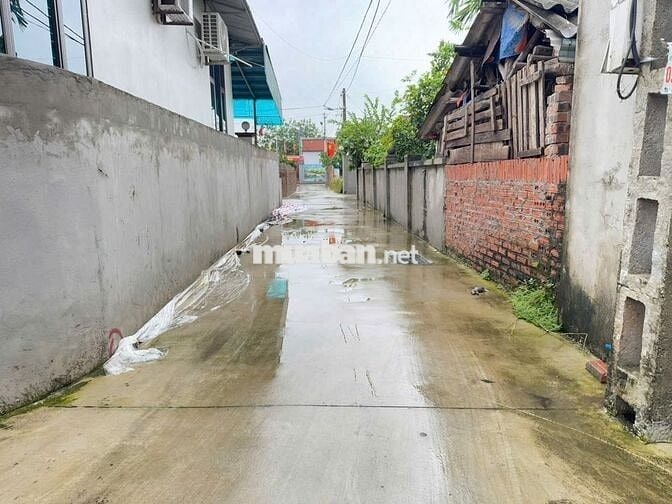 Bán Đất Lô Góc 3 Mặt Thoáng Hiếm Có Tại Chi Đông  - Mê Linh