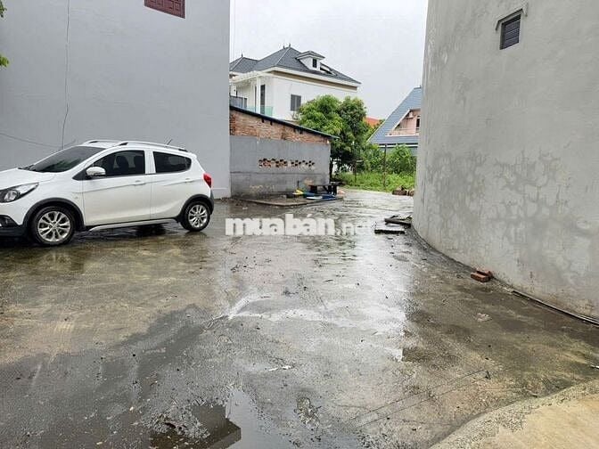 Bán Gấp! Đất 2 Mặt Thoáng Hiếm Có Tại Chi Đông - Mê Linh, Chỉ 4.05 Tỷ
