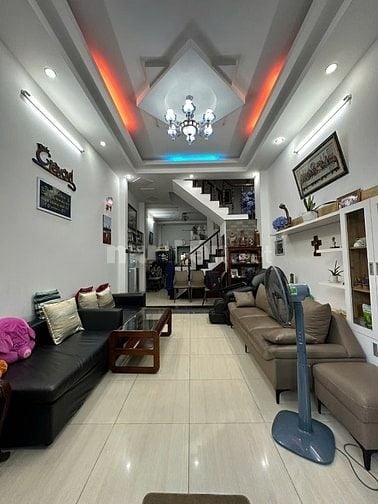 Bán nhà 2 lầu giá 7,2 tỷ phường Bình Trưng TP.HCM