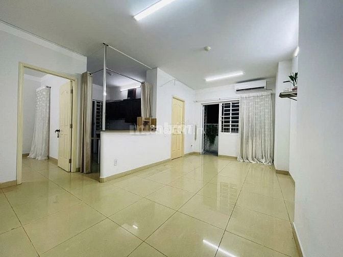 cho thuê căn hộ chung cư155 nguyễn chí thanh 2 ph.ngủ đầy đủ nội thât