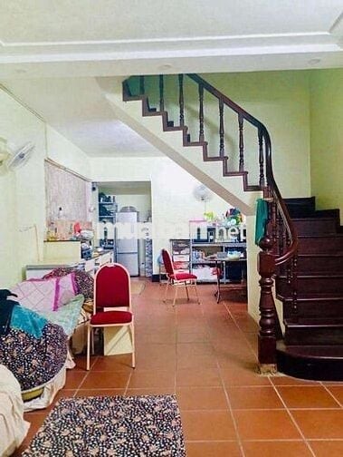 Bán gấp ! Nhà mặt ngõ phố Láng Hạ, 60m2 * 4 tầng, chỉ 15 m ra phố