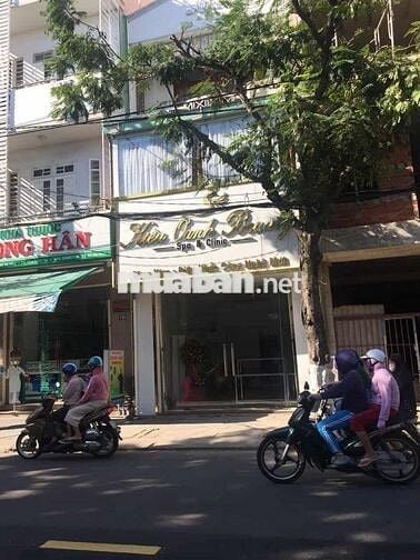 Bán nhà mặt tiền 3 tầng 115m2, 2 phòng ngủ, đường Lý Tự Trọng Đà Nẵng
