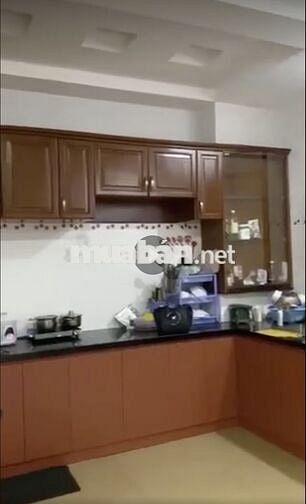 CHO THUÊ PHÒNG MẶT TIỀN CẠNH UEF, HỒNG BÀNG