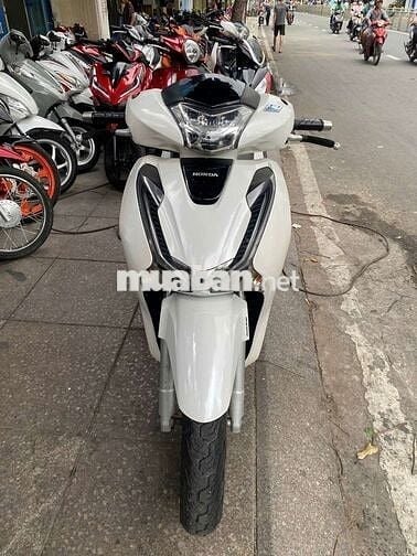 Honda SH 125 2018 mới 90% Bstp chính chủ