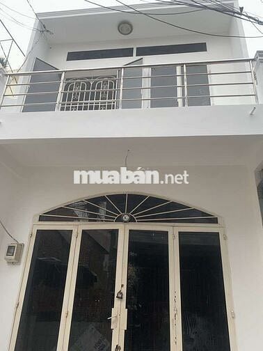 BÁN NHÀ TRƯỜNG CHINH, VỊ TRÍ ĐẸP, QUẬN 12,DT 68M²(4×17), 2TẦNG 5PN,5WC