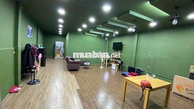 Nhà hẻm  nhỏ rộng 90m2 nguyễn văn quá