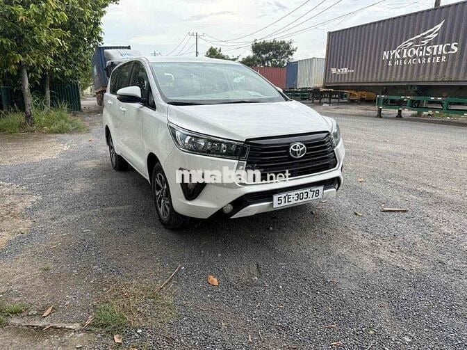 Toyota Innova 2021 E 2.0 MT - 82000 km