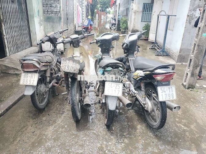 Cần bán hai chiếc dream có giấy