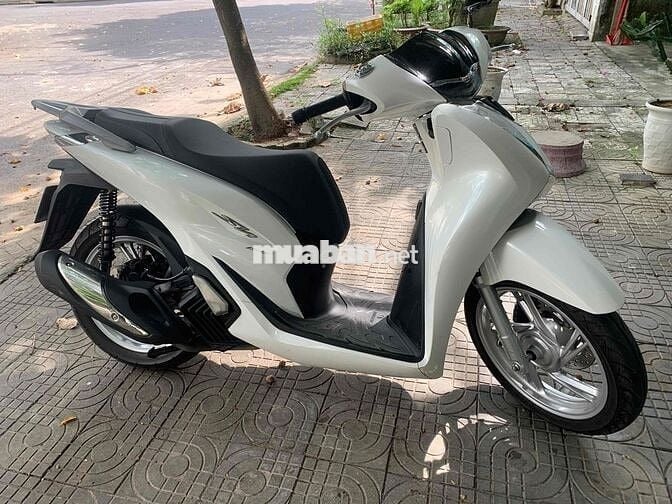 cần tiền bán SH 150i sx 2022 xe trùm mềnh