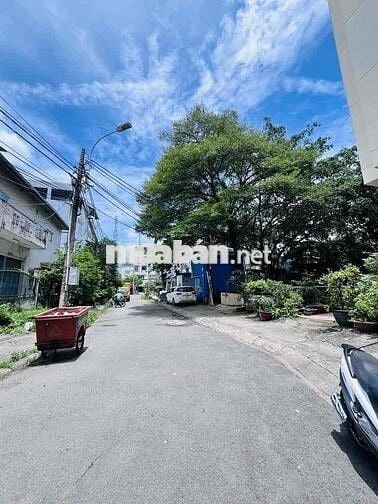 Nhà đường Xe Tải , Quận 8 - 55m2 - 3 phòng - khu tiềm năng - hơn 3ty