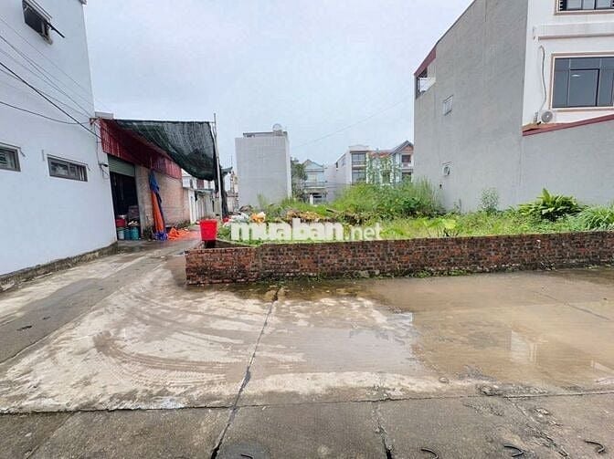 Hàng hiếm, lô góc, 2 mặt tiền, gần nhà văn hoá tổ 9, Quang Minh, ML